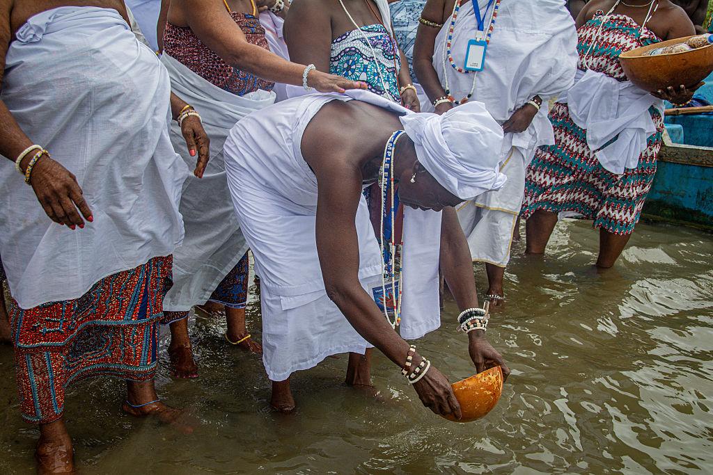 bain spirituel de déblocage, bain spirituel pour attirer la chance rapidement, comment enlever la poisse
